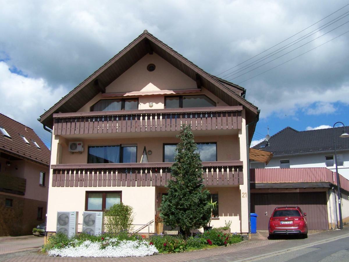 Bea'S Monteurzimmer Seckach Kültér fotó