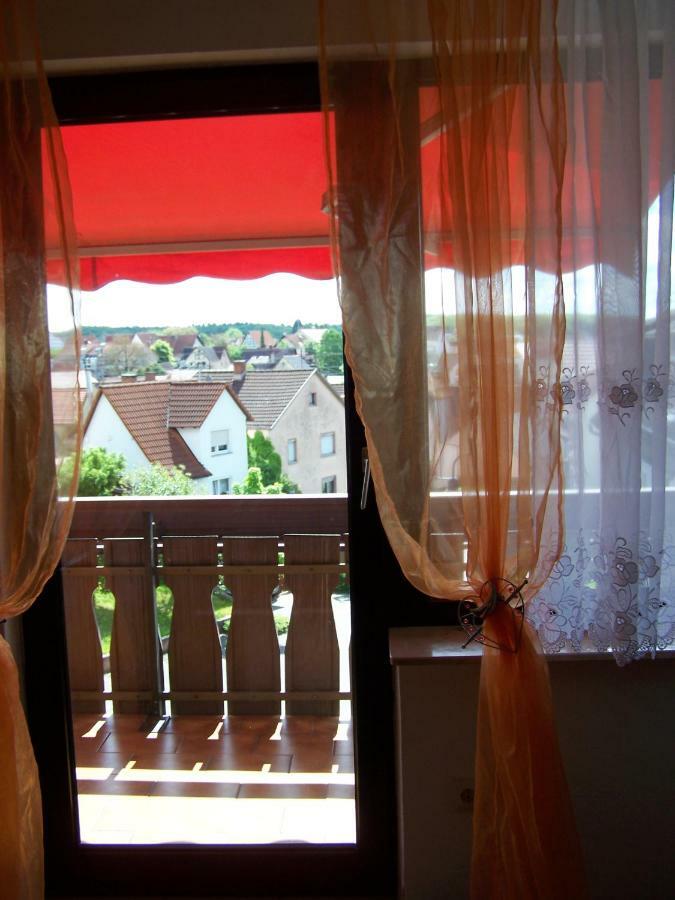 Bea'S Monteurzimmer Seckach Kültér fotó